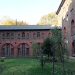 Dziedziniec klasztorny